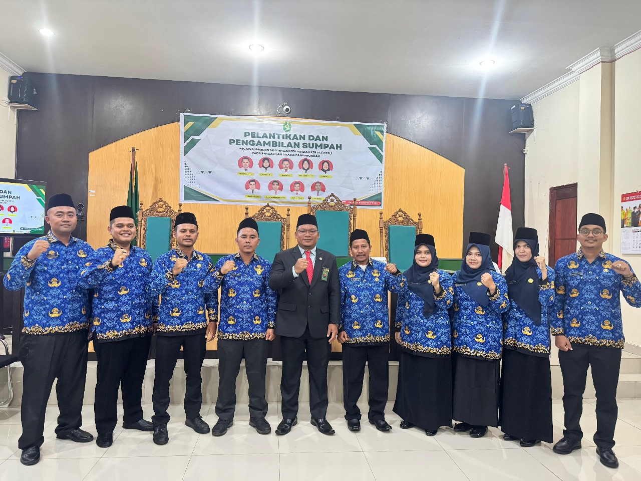 258ed492ee44417187edf62822a79730