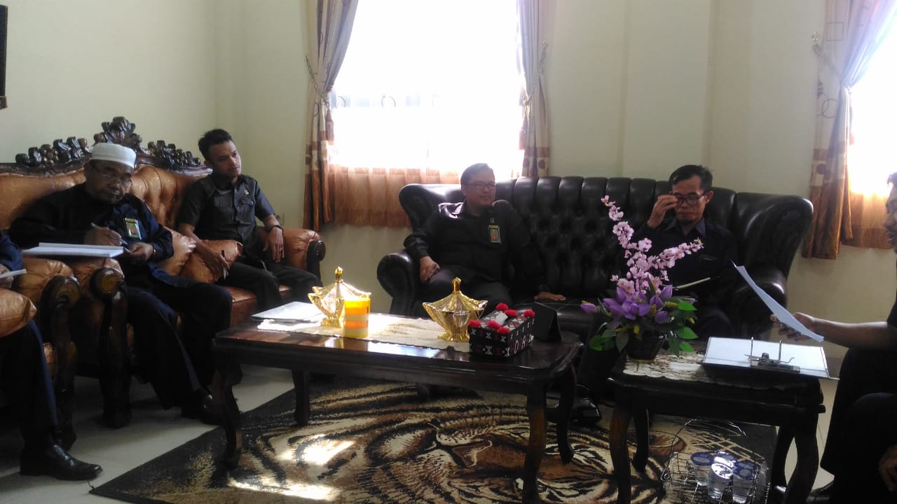 89c433e2 c1b2 436f add5 d6af6b1850e5