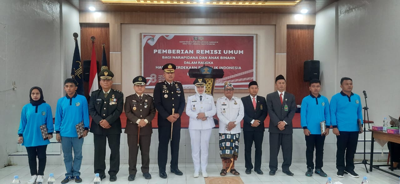 ketuapapybhadiripemberinaremisinarapidahutri78madina1