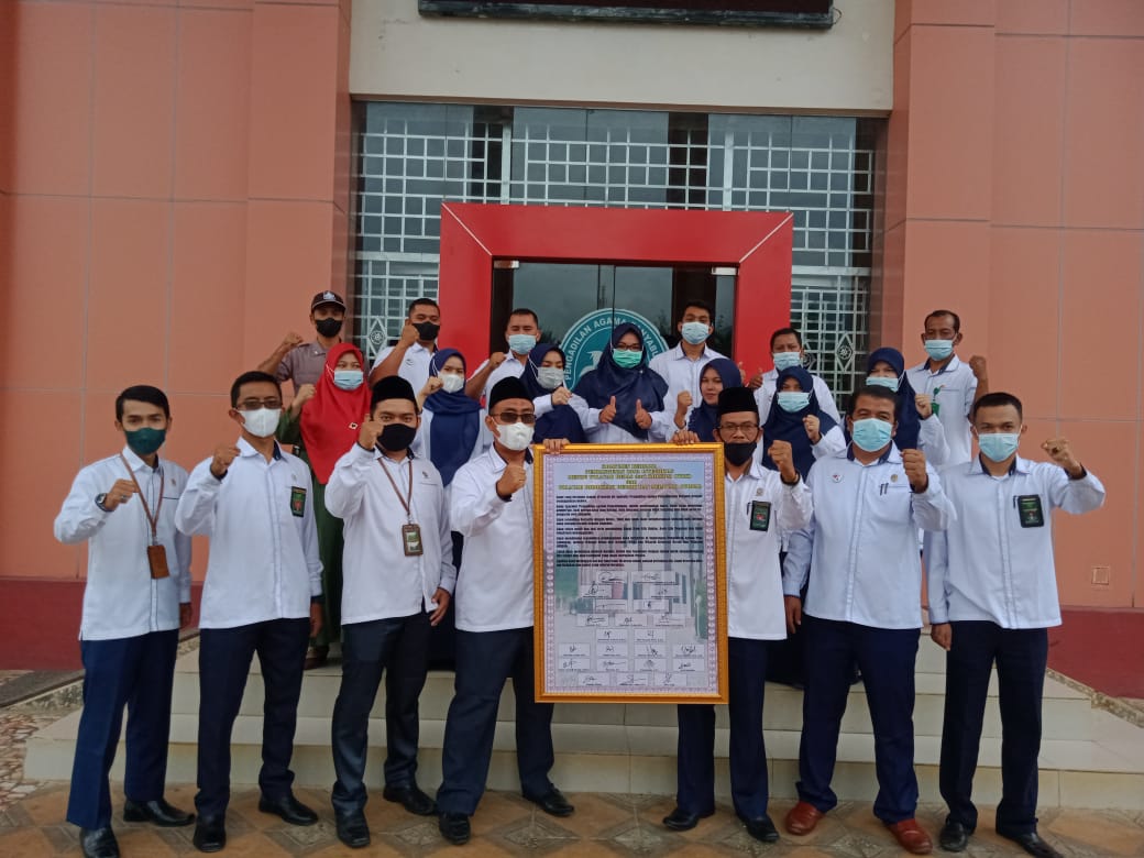 komitemenbersampapyb100120221