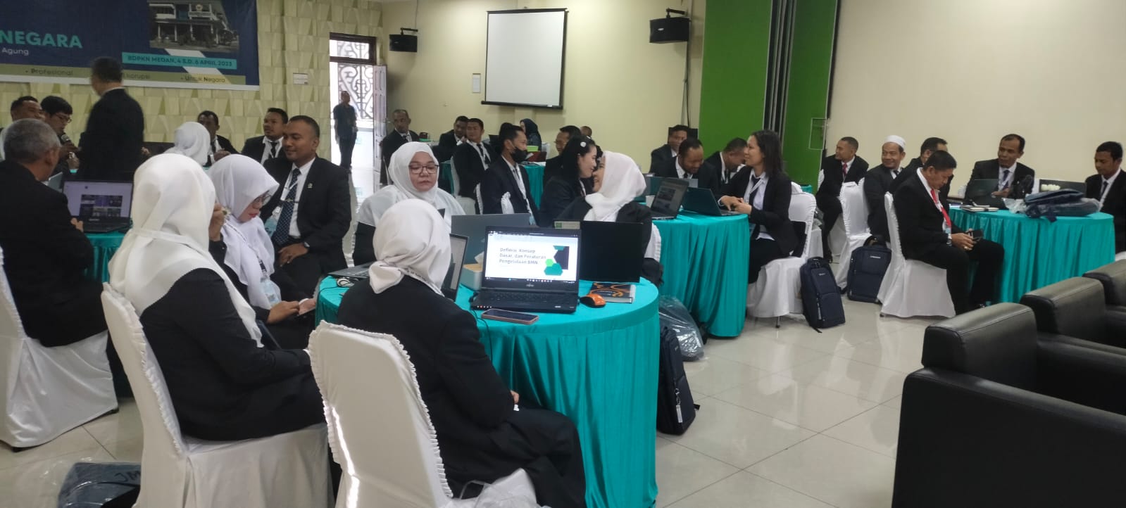 sekretarispapanyabunganikutipelatihanbmn050420233